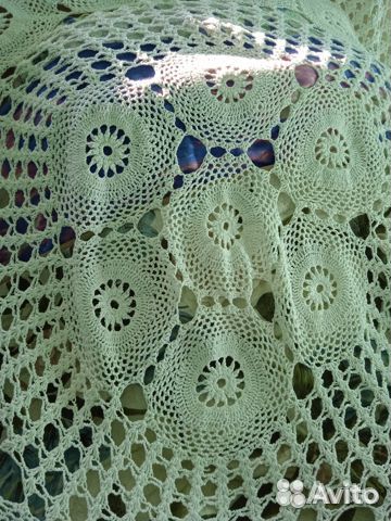 Скатерть круглая, ручной работы,крючок