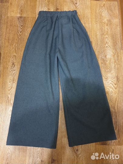 Брюки на девочку 146-150