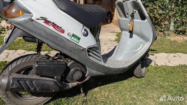 Скутер Сузуки сепиа