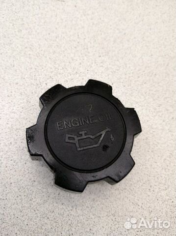 Крышка маслозаливной горловины Toyota Mark Ii
