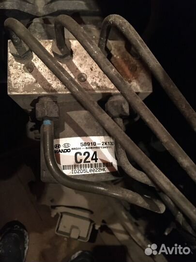 Блок abs 58910-2K130 на Kia Soul 1.6 crdi