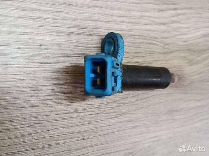 Датчик положения коленвала ford focus 2