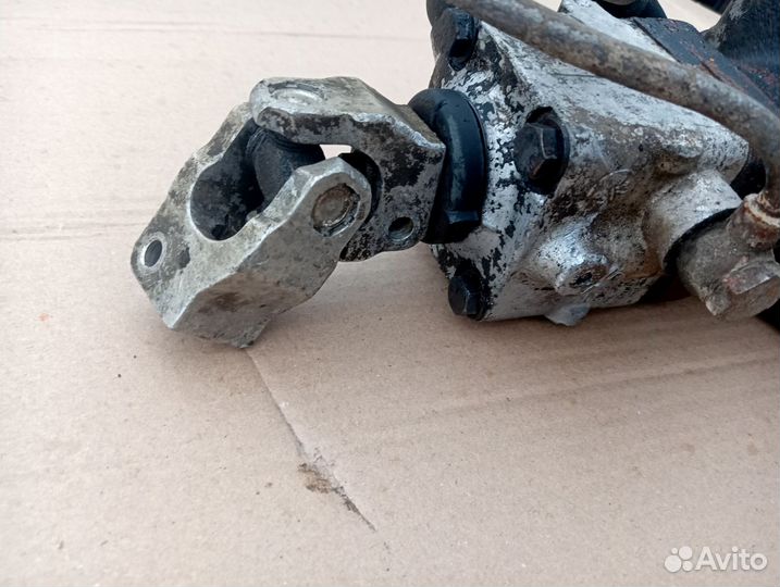 Рулевой редуктор BMW E32