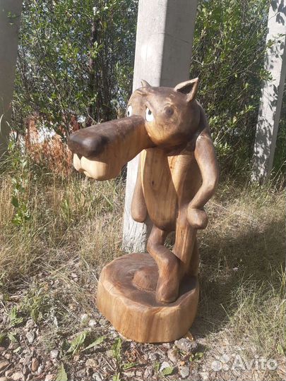 Деревянная скульптура