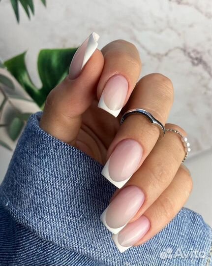 Наращивание ногтей