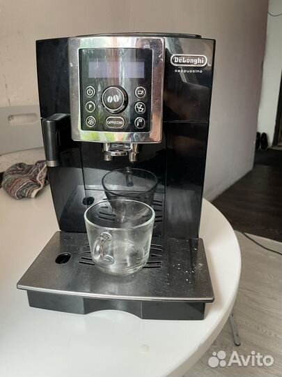 Кофемашина delonghi с капучинатором