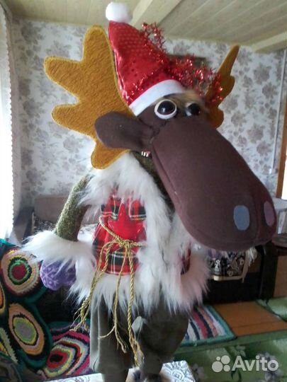 Новогодний олень