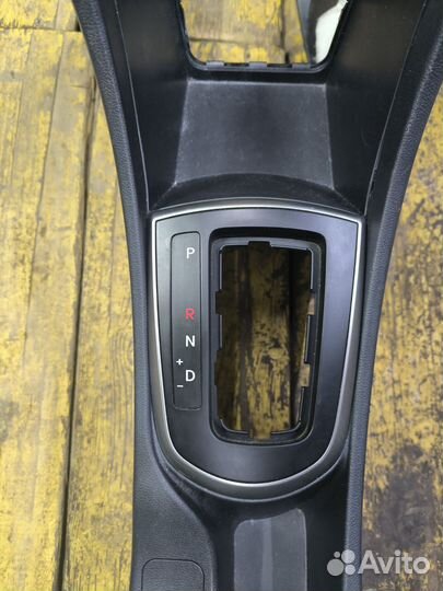 Центральная консоль hyundai solaris