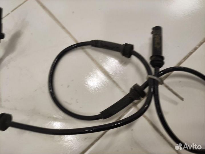 Датчик ABS передний правый BMW X3 F25 (2010—2014)