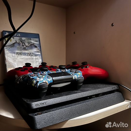 Playstation 4 slim 1000gb