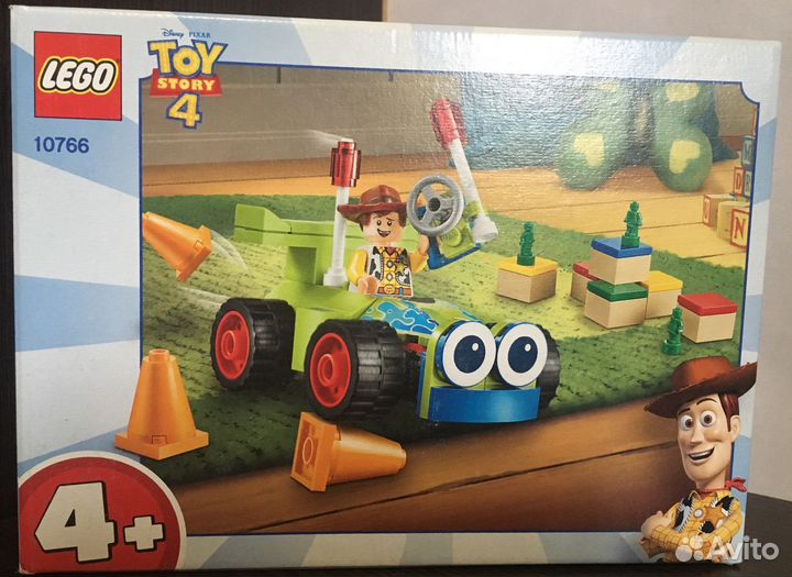 Lego 10766 Toy Story 4 Вуди на Автомобиле