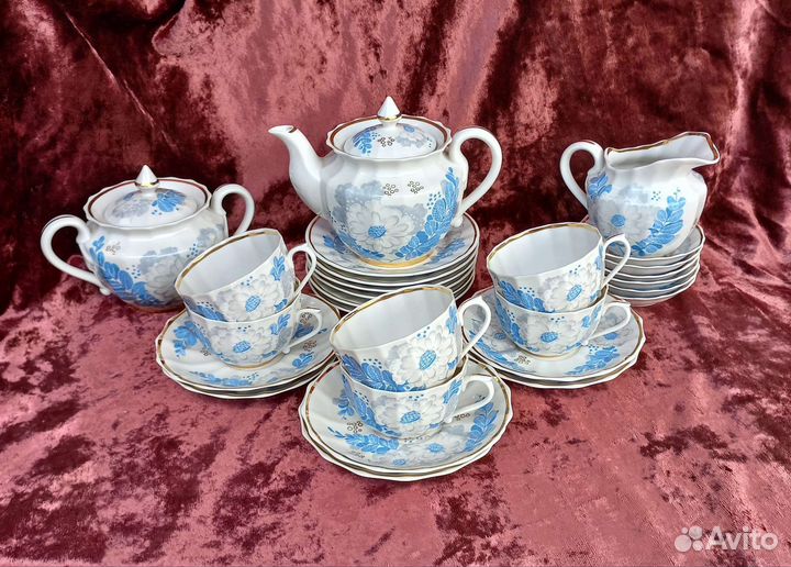 Красивый Чайный сервиз вербилки