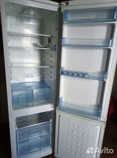 Холодильник бу beko