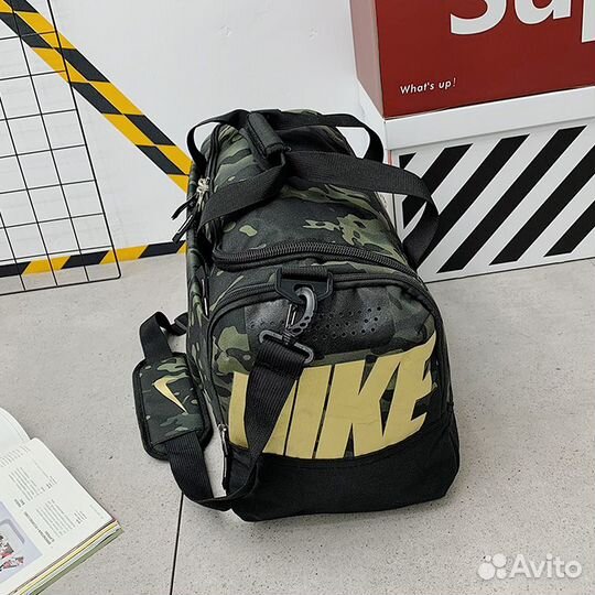 Спортивная сумка Nike