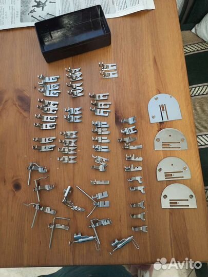 Лапки и иглы шпульки для швейных машинок