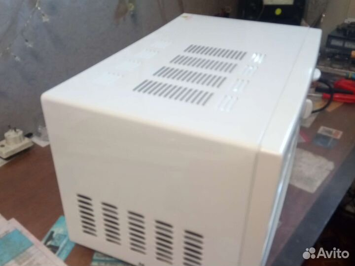 Микроволновка BBK 20MWS-703MW