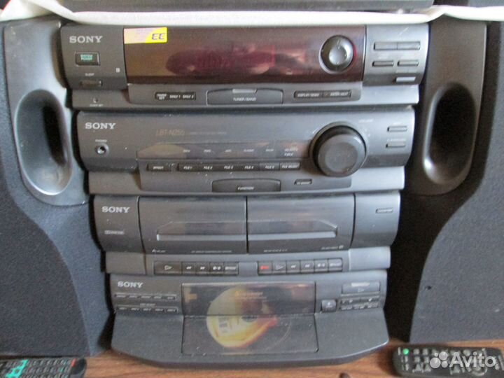 Музыкальный центр Sony LBT-N255
