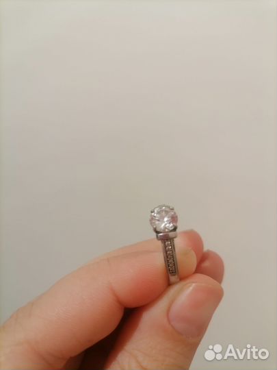 Серебряное кольцо