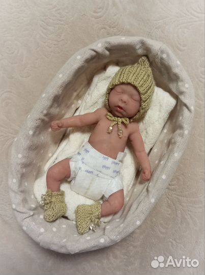 Силиконовая кукла мини реборн