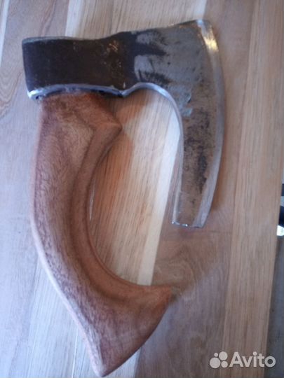 Кулачный топор