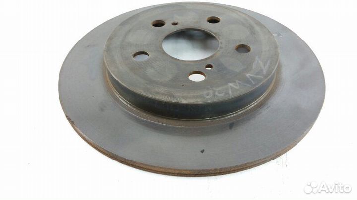 Тормозной диск задний Toyota Prius ZVW30 2010