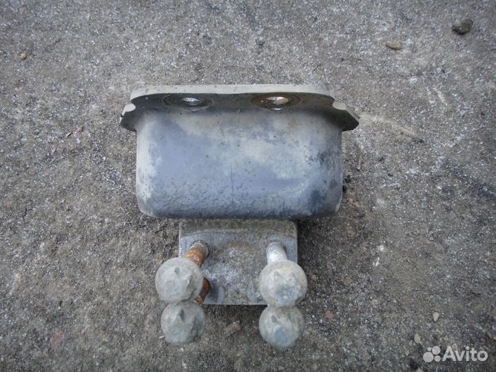 Опора двигателя DAF