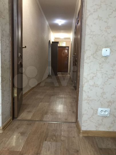 4-к. квартира, 100 м², 1/2 эт.