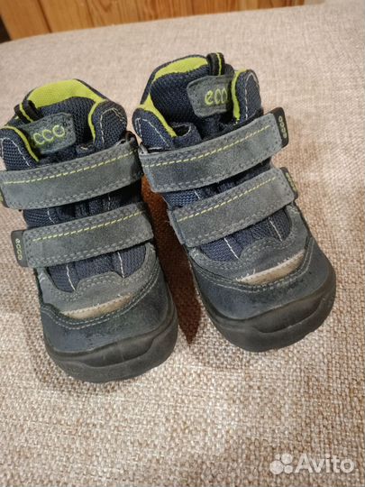 Ботинки демисезонные 24 р