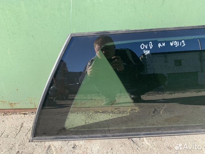 Стекло задние глухое правое Opel Vectra B универ