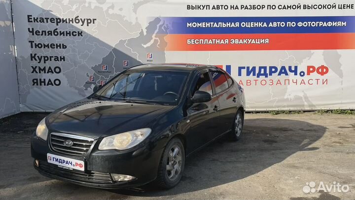 Кулак поворотный задний правый Hyundai Elantra (HD