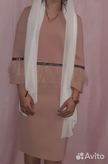 Платье, костюмы