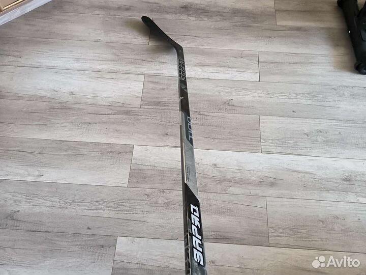 Клюшка хоккейная
