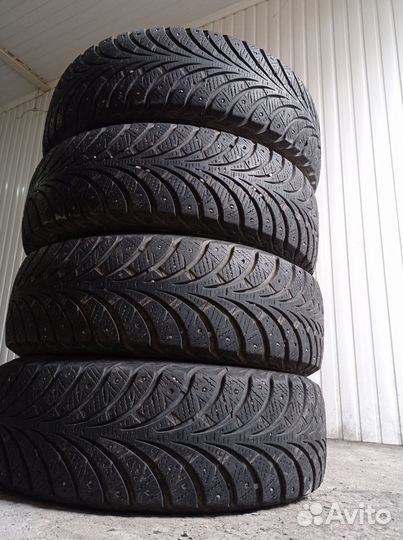 Sava Eskimo Stud 185/65 R15