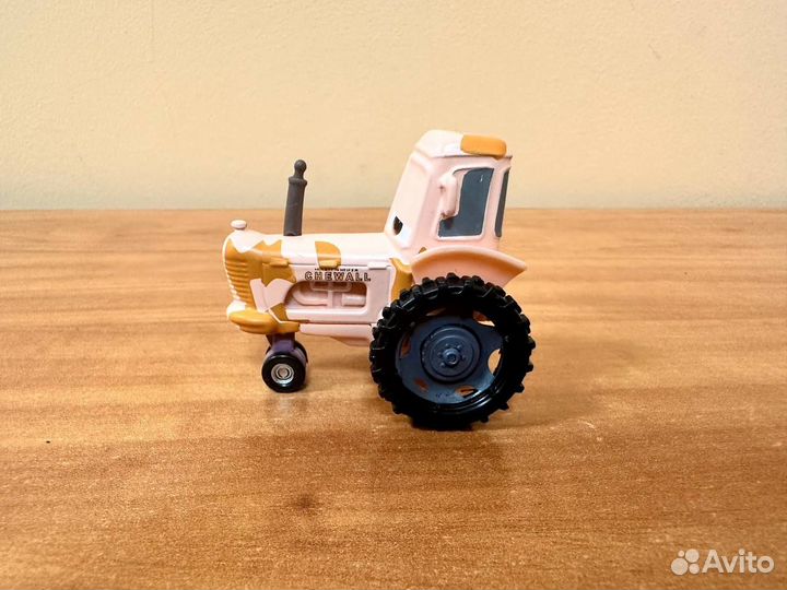 Тачки Cars Tractor