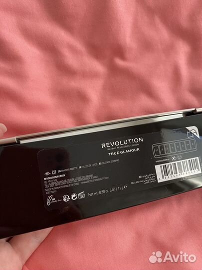 Палетка теней revolution новая
