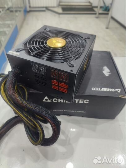 Блок питания Chieftec A-135 Series 1000W
