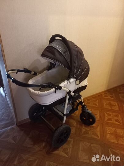 Коляска 3 в 1 с автолюлькой zippy verdi