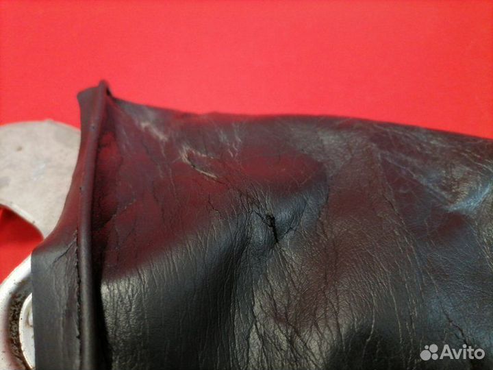 Рычаг стояночного тормоза Toyota Corolla ZRE151L