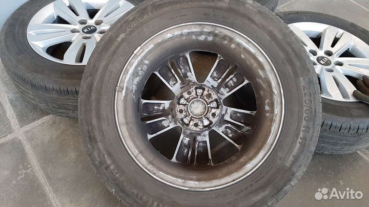Kia sportage r17 225/60 оригинальные летние колёса