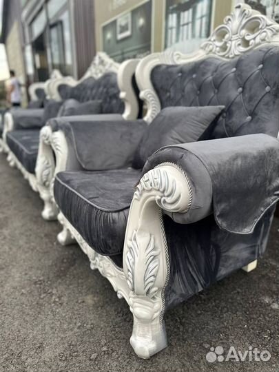 Диван Фараон