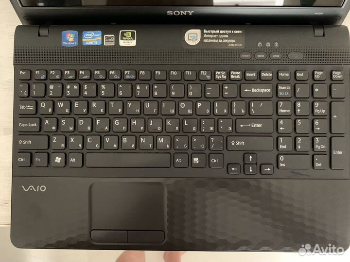 Ноутбук Sony vpceh2S1R, i5-2430,4gb,640gb, GT-410