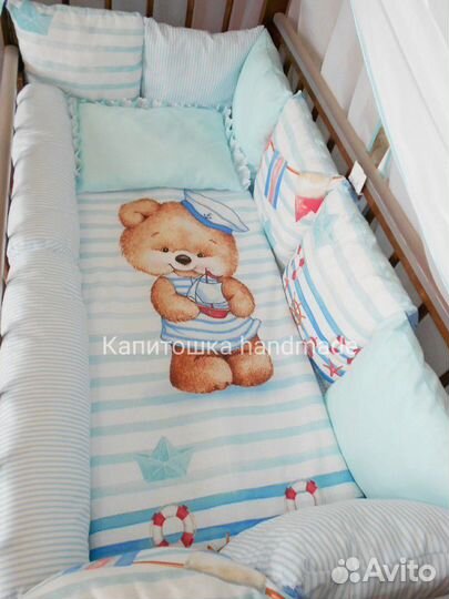 Новый комплект в кроватку + подарок, бортики