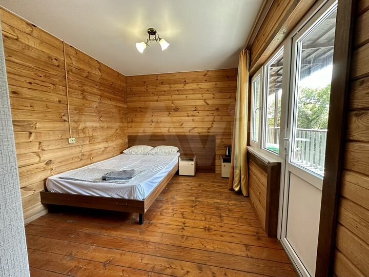 Комната 25 м², 1/2 эт.