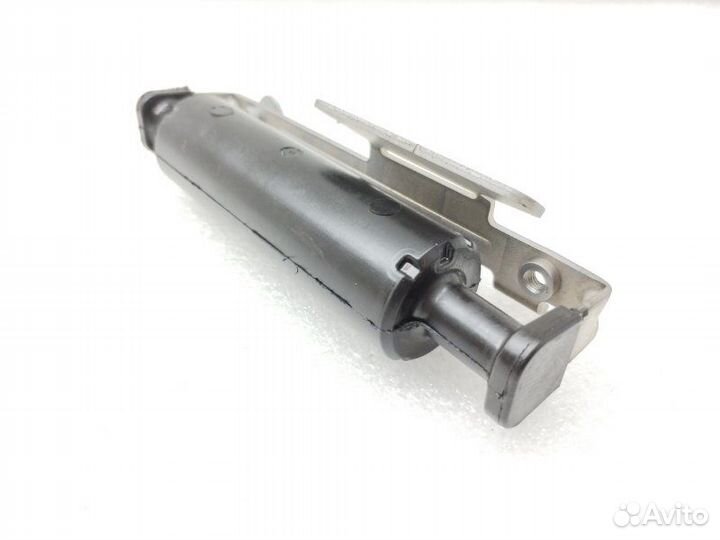 Амортизатор двери багажника задний Mercedes-Benz