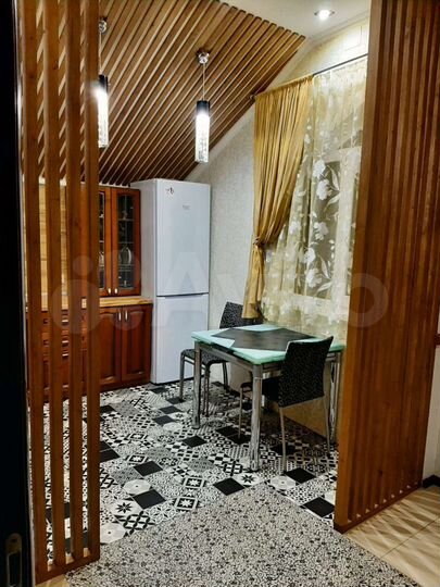 2-к. квартира, 45 м², 3/3 эт.