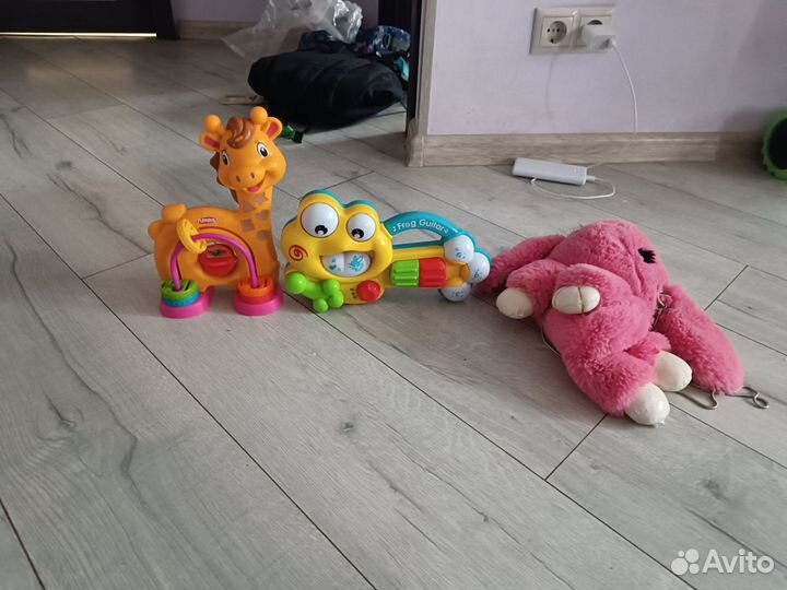 Развивающие игрушки пакетом