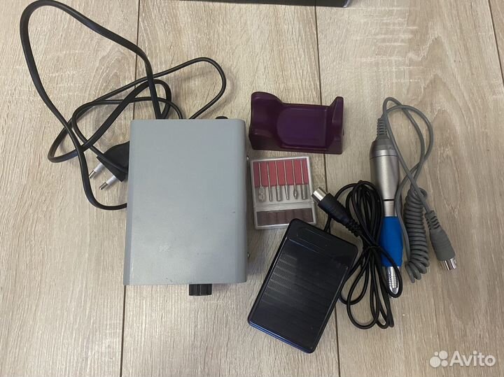 Аппарат для маникюра и педикюра