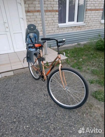 Велосипед с детским креслом