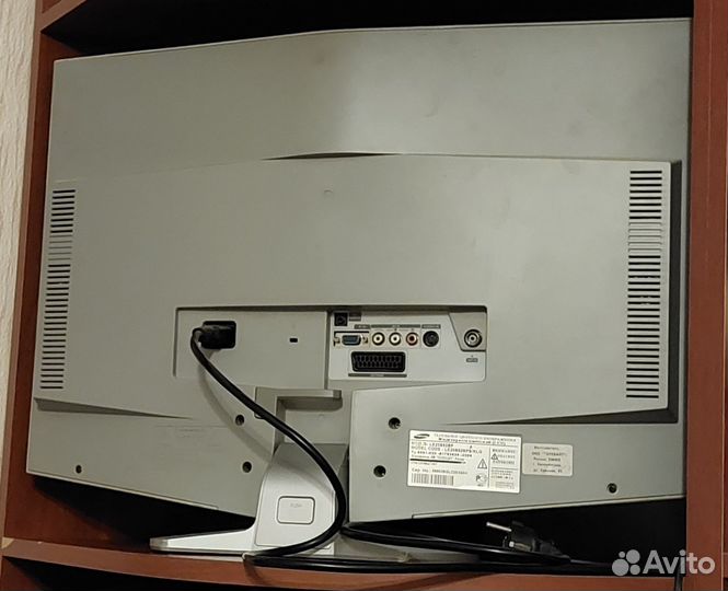 ЖК телевизор Samsung LE20S52BP