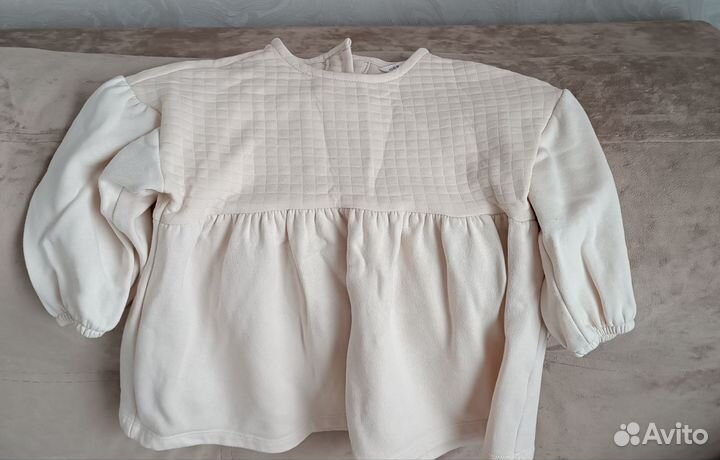 Платье для девочки 98 б/у в отличном состоянии